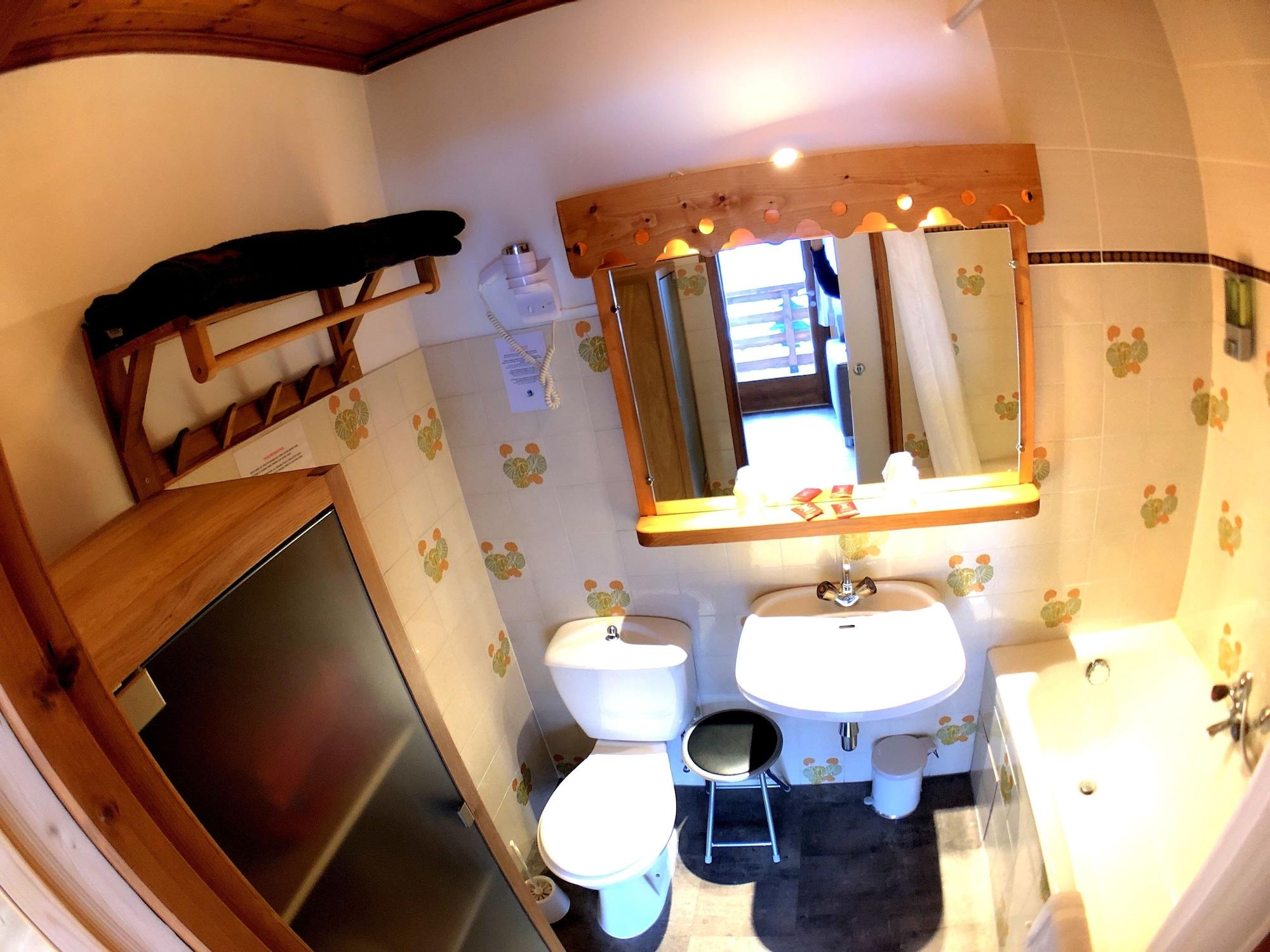 Hotel Le Soly モルジヌ エクステリア 写真
