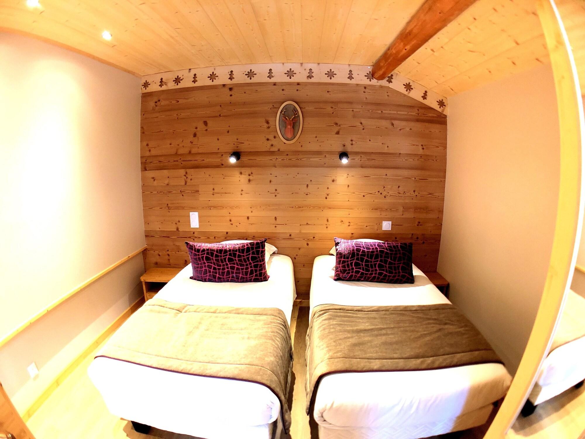 Hotel Le Soly モルジヌ エクステリア 写真