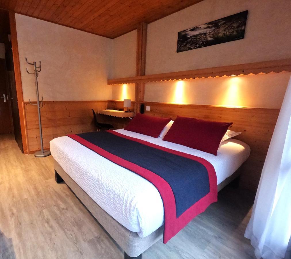 Hotel Le Soly モルジヌ エクステリア 写真