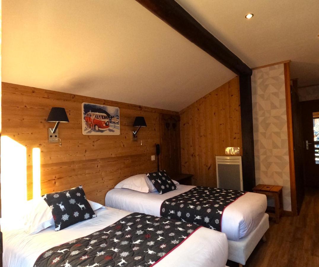 Hotel Le Soly モルジヌ エクステリア 写真