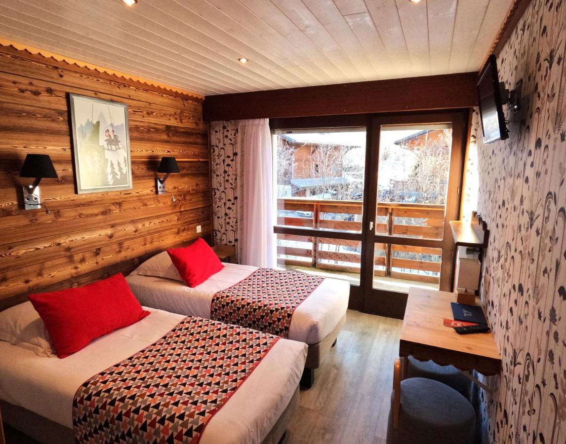 Hotel Le Soly モルジヌ エクステリア 写真