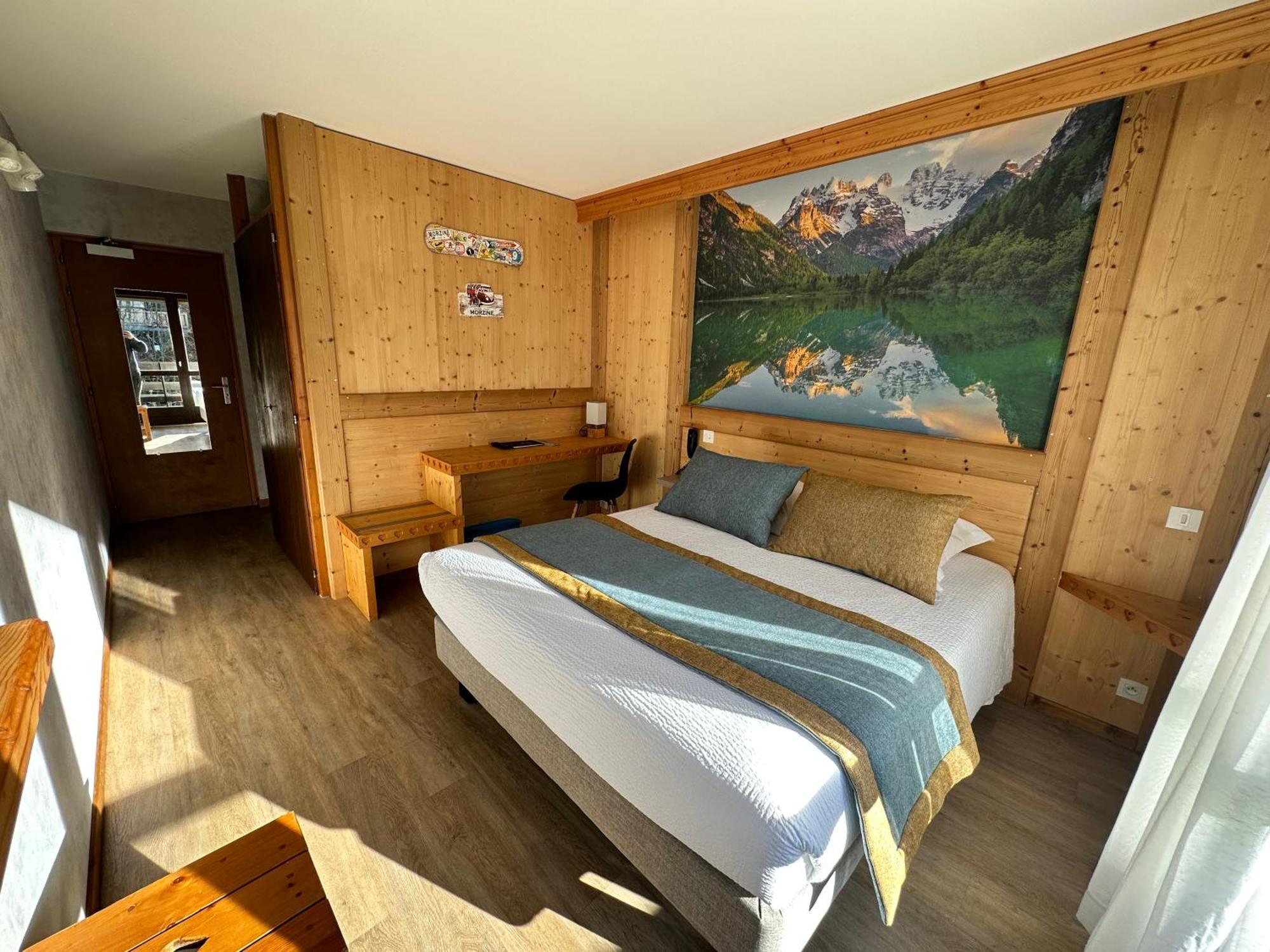Hotel Le Soly モルジヌ エクステリア 写真