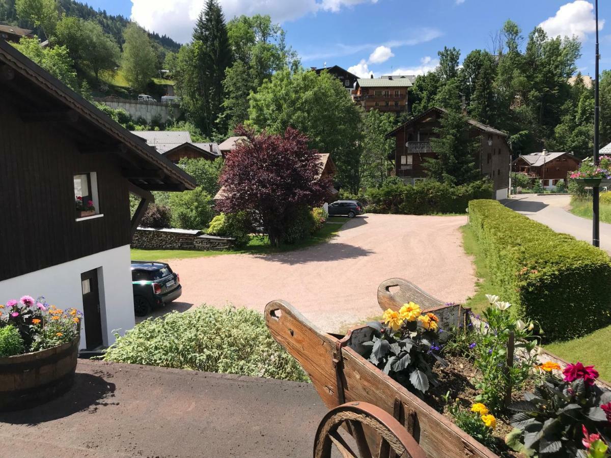 Hotel Le Soly モルジヌ エクステリア 写真